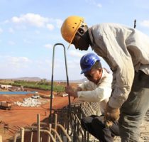 focus-chinsese-customers